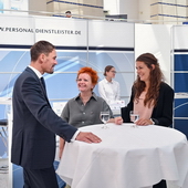 Feel-Photo HOCHWERTIGE PORTRAIT-, BUSINESS- & EVENTFOTOGRAFIE AUS EINER HAND! 007