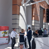 Feel-Photo HOCHWERTIGE PORTRAIT-, BUSINESS- & EVENTFOTOGRAFIE AUS EINER HAND! 018