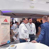 Feel-Photo HOCHWERTIGE PORTRAIT-, BUSINESS- & EVENTFOTOGRAFIE AUS EINER HAND! 019