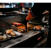 Feel-Photo HOCHWERTIGE PORTRAIT-, BUSINESS- & EVENTFOTOGRAFIE AUS EINER HAND! 027