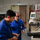 Feel-Photo HOCHWERTIGE PORTRAIT-, BUSINESS- & EVENTFOTOGRAFIE AUS EINER HAND! 085