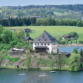 Feel-Photo HOCHWERTIGE PORTRAIT-, BUSINESS- & EVENTFOTOGRAFIE AUS EINER HAND! 040