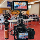 Feel-Photo HOCHWERTIGE PORTRAIT-, BUSINESS- & EVENTFOTOGRAFIE AUS EINER HAND! 001