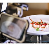 Feel-Photo HOCHWERTIGE PORTRAIT-, BUSINESS- & EVENTFOTOGRAFIE AUS EINER HAND! 004