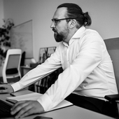 Feel-Photo HOCHWERTIGE PORTRAIT-, BUSINESS- & EVENTFOTOGRAFIE AUS EINER HAND! 006