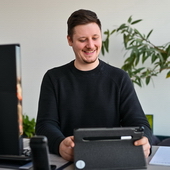 Feel-Photo HOCHWERTIGE PORTRAIT-, BUSINESS- & EVENTFOTOGRAFIE AUS EINER HAND! 011