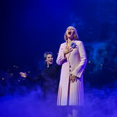 Feel-Photo HOCHWERTIGE PORTRAIT-, BUSINESS- & EVENTFOTOGRAFIE AUS EINER HAND! 098